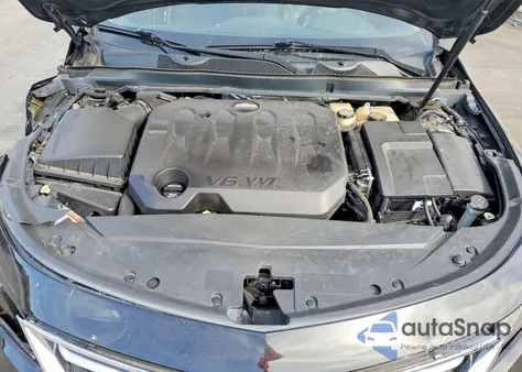 2018 Chevrolet Impala Premier z USA, uszkodzony, nr VIN 2G1125S37J9115522